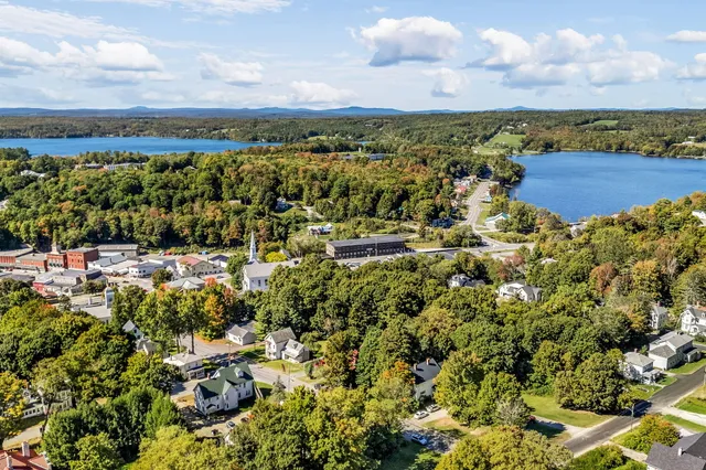 $350,000 | 28 Main Street Hill, Dexter, ME 04930