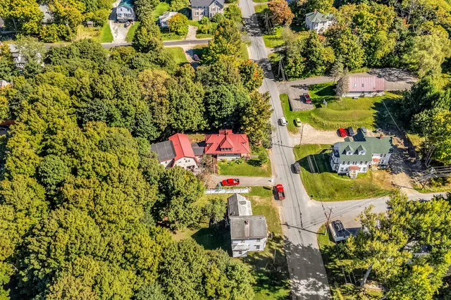 $350,000 | 28 Main Street Hill, Dexter, ME 04930