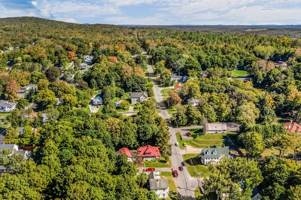 $350,000 | 28 Main Street Hill, Dexter, ME 04930