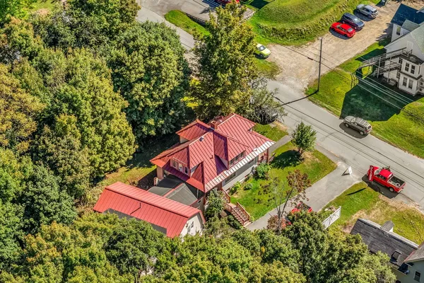 $350,000 | 28 Main Street Hill, Dexter, ME 04930