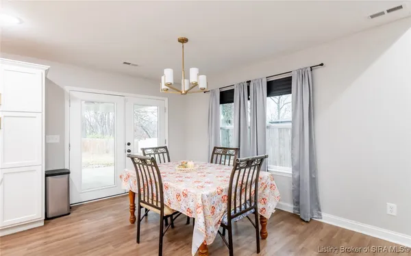 $300,000 | 3829 Fiske Avenue, New Albany, IN 47150