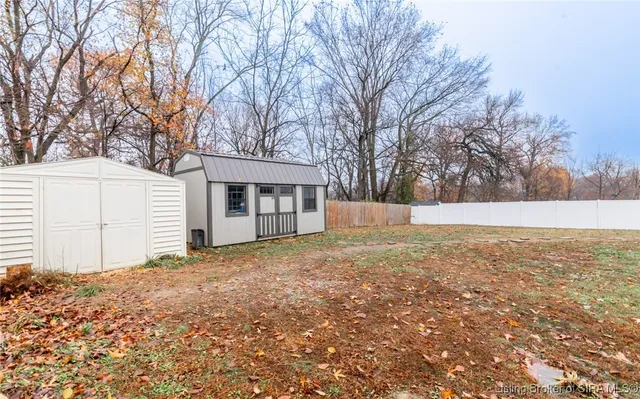 $310,000 | 3829 Fiske Avenue, New Albany, IN 47150