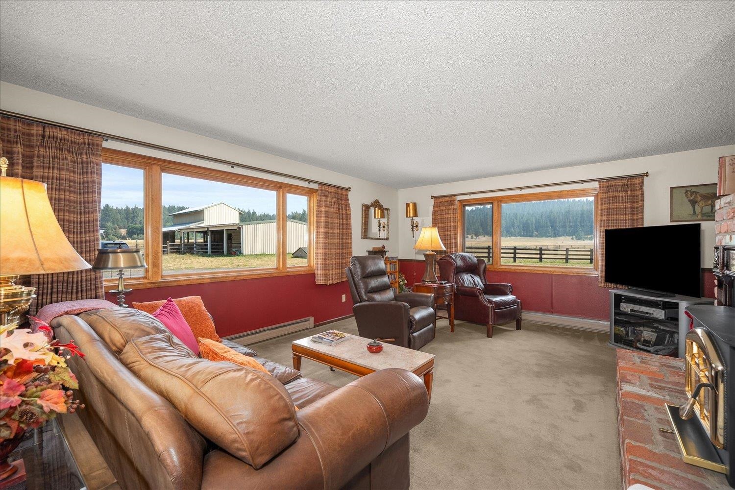 10303 East Woolard Road Colbert, WA 99005 - Photo 8 of 50 Gallery Image 8