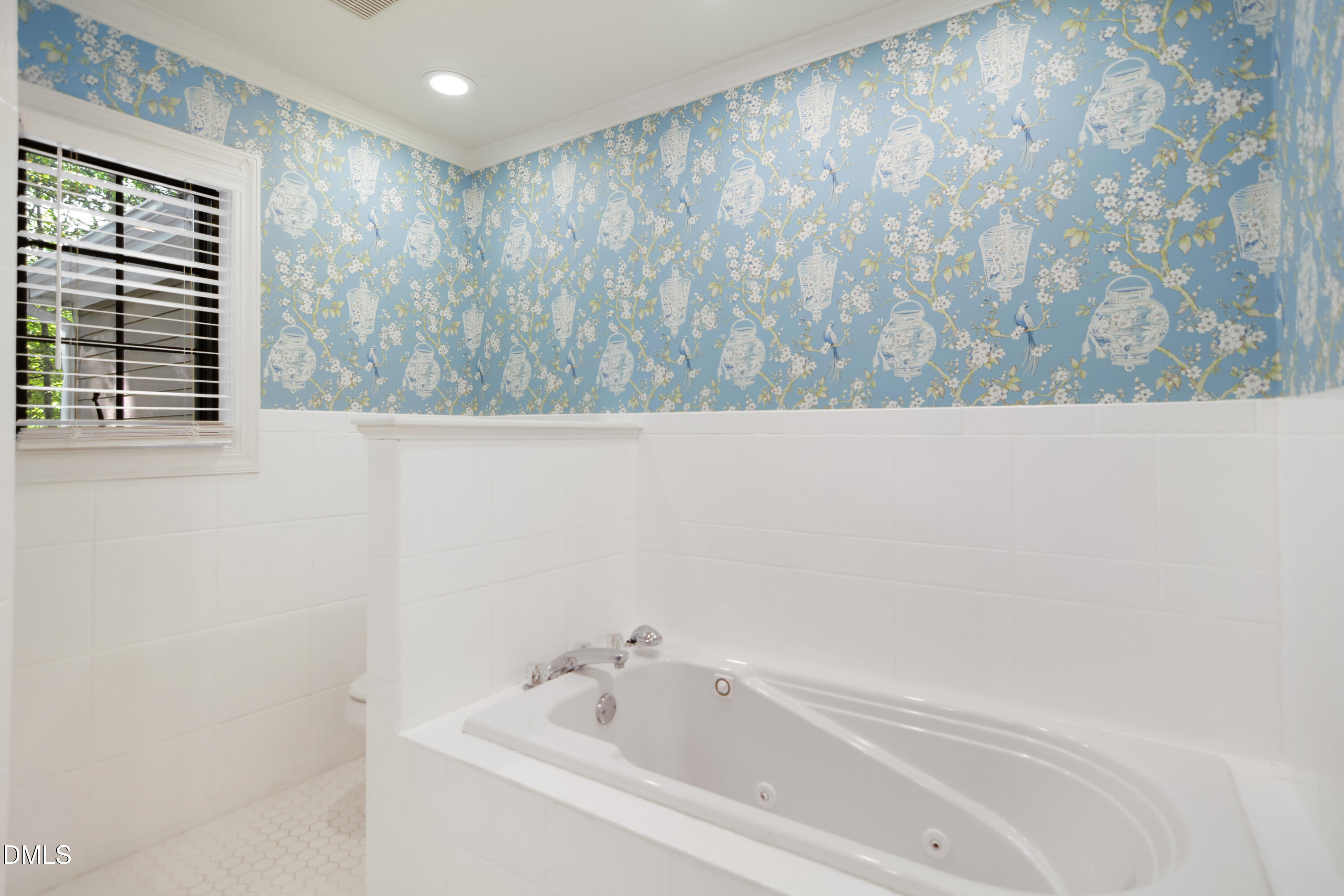 3309 Marblehead Lane Raleigh, NC 27612 - Photo 38 of 48 24