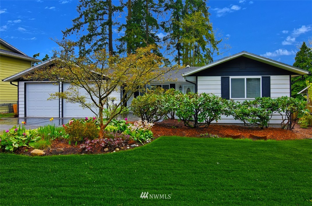 700 216th Street Southwest Bothell, WA 98021 - Photo 1 of 25