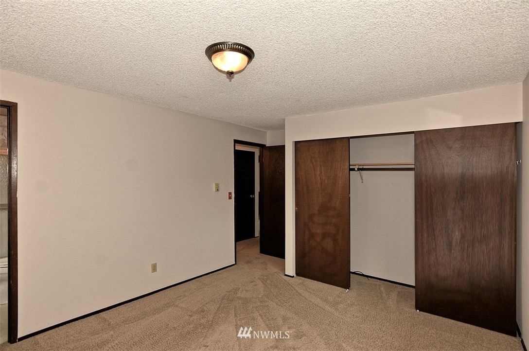 700 216th Street Southwest Bothell, WA 98021 - Photo 20 of 25