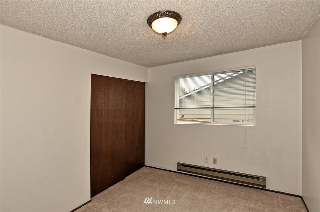 700 216th Street Southwest Bothell, WA 98021 - Photo 23 of 25