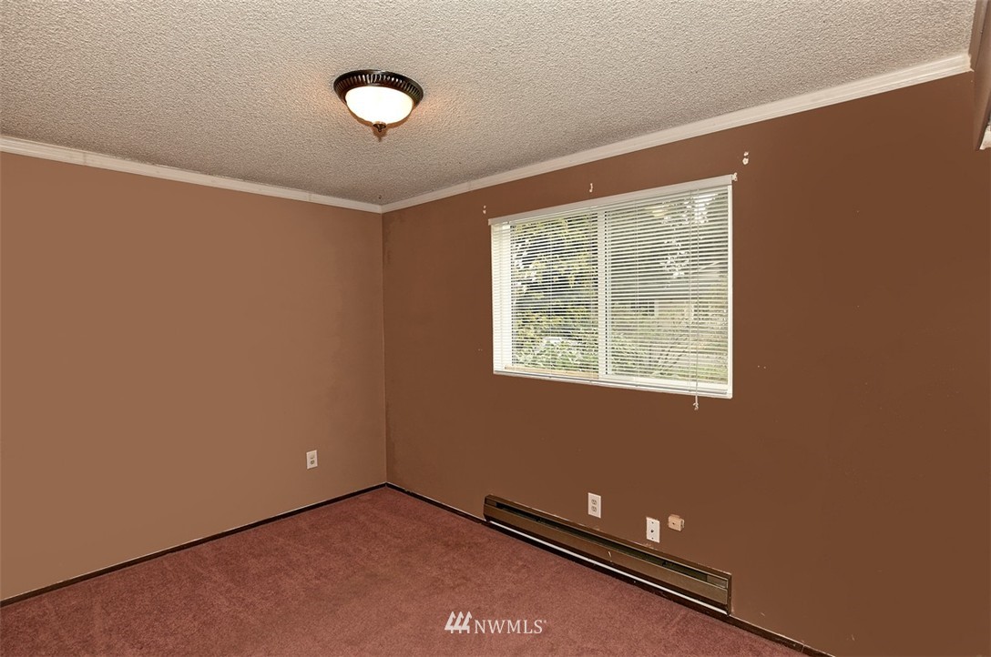 700 216th Street Southwest Bothell, WA 98021 - Photo 24 of 25