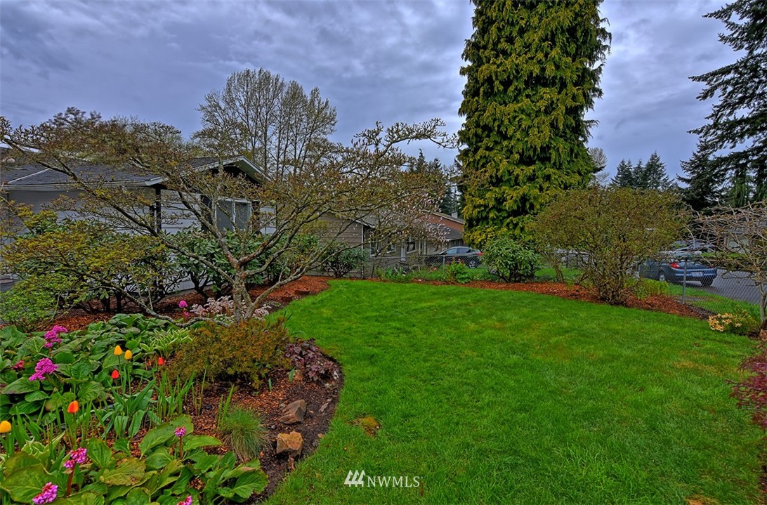 700 216th Street Southwest Bothell, WA 98021 - Photo 7 of 25