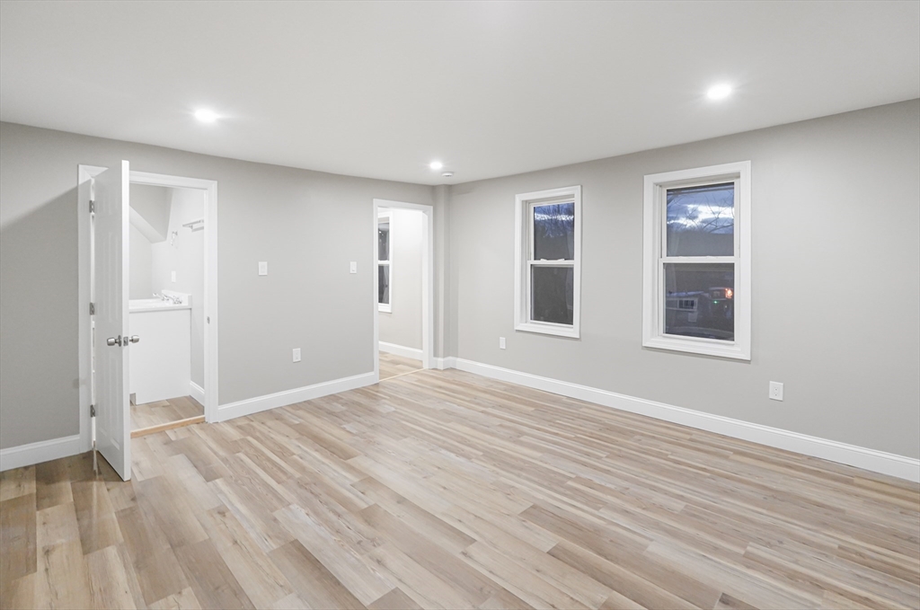 98 Southville Road Southborough, MA 01772 - Photo 11 of 31