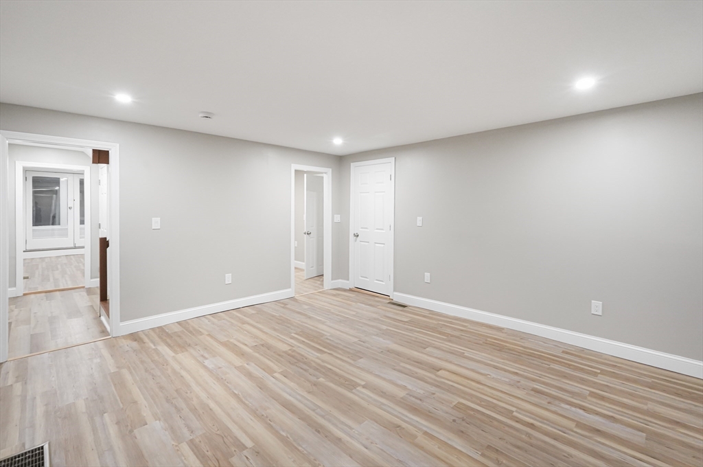 98 Southville Road Southborough, MA 01772 - Photo 26 of 31