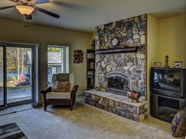5504 Riverview Drive Rhinelander, WI 54501 - Photo 9 of 20 Gallery Image 9