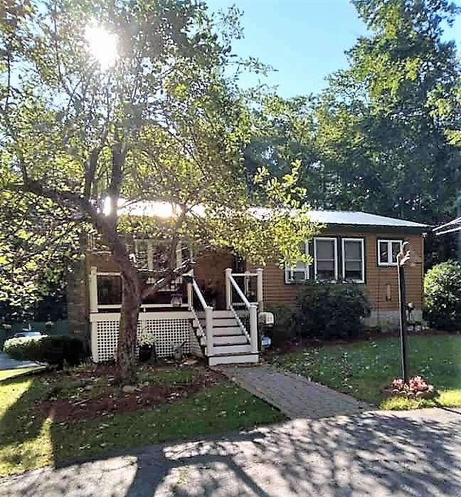 21 Hillcrest Drive Rochester, NH 03867 - Photo 1 of 40