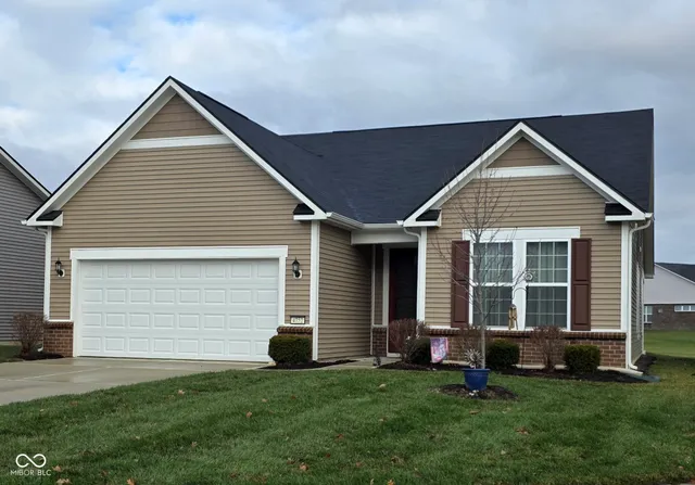 $399,900 | 4752 Petunia Drive, Plainfield, IN 46168
