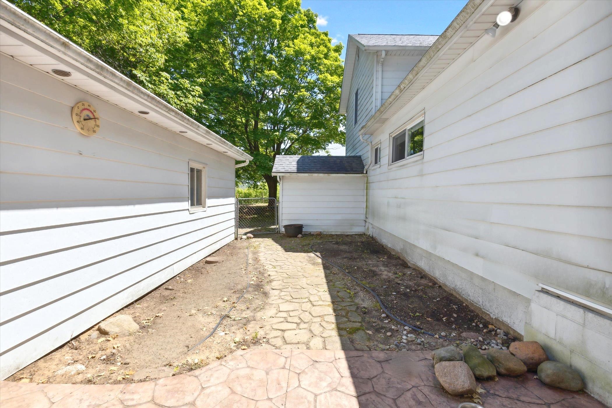 4576 Murphy Lake Road Millington, MI 48746 - Photo 30 of 39