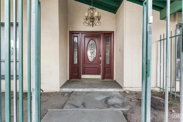 a view of a hallway with entryway