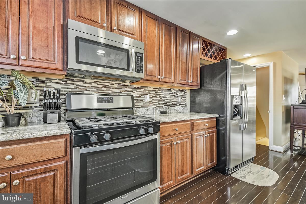 1223 Harwall Road Baltimore, MD 21207 - Photo 11 of 43