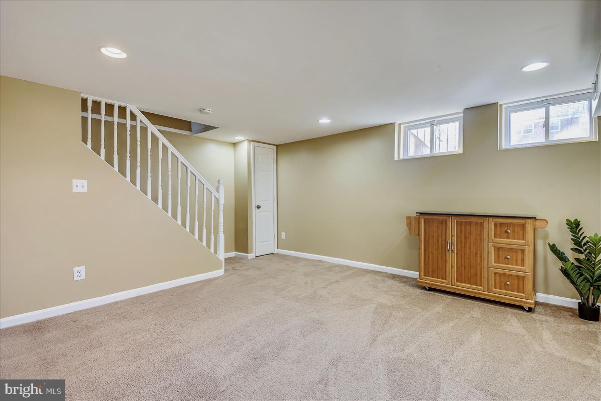 1223 Harwall Road Baltimore, MD 21207 - Photo 32 of 43