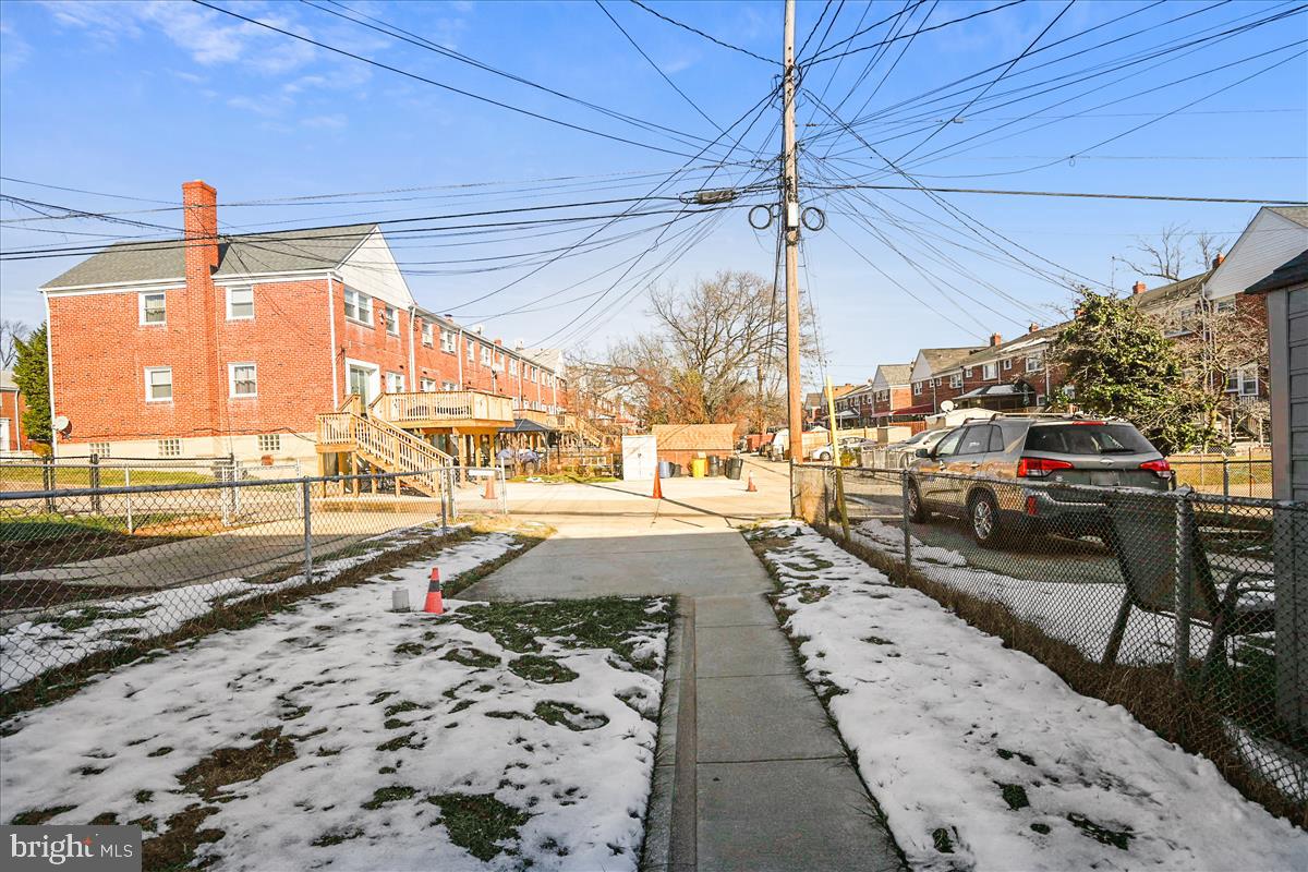 1223 Harwall Road Baltimore, MD 21207 - Photo 37 of 43