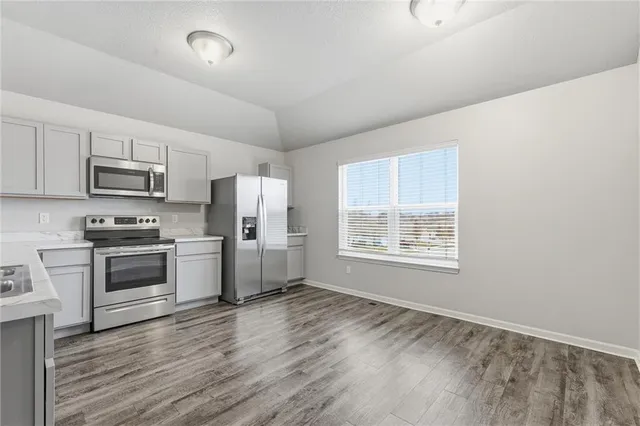 $372,500 | 21295 West 218th Street, Spring Hill, KS 66083