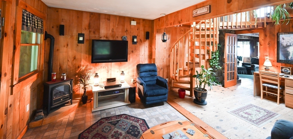 146 Stodge Meadow Road Ashburnham, MA 01430 - Photo 8 of 39 Gallery Image 8