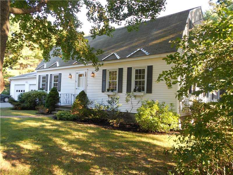 36 Meadowbrook Road Brunswick, ME 04011 - Photo 1 of 31 Exterior Front.