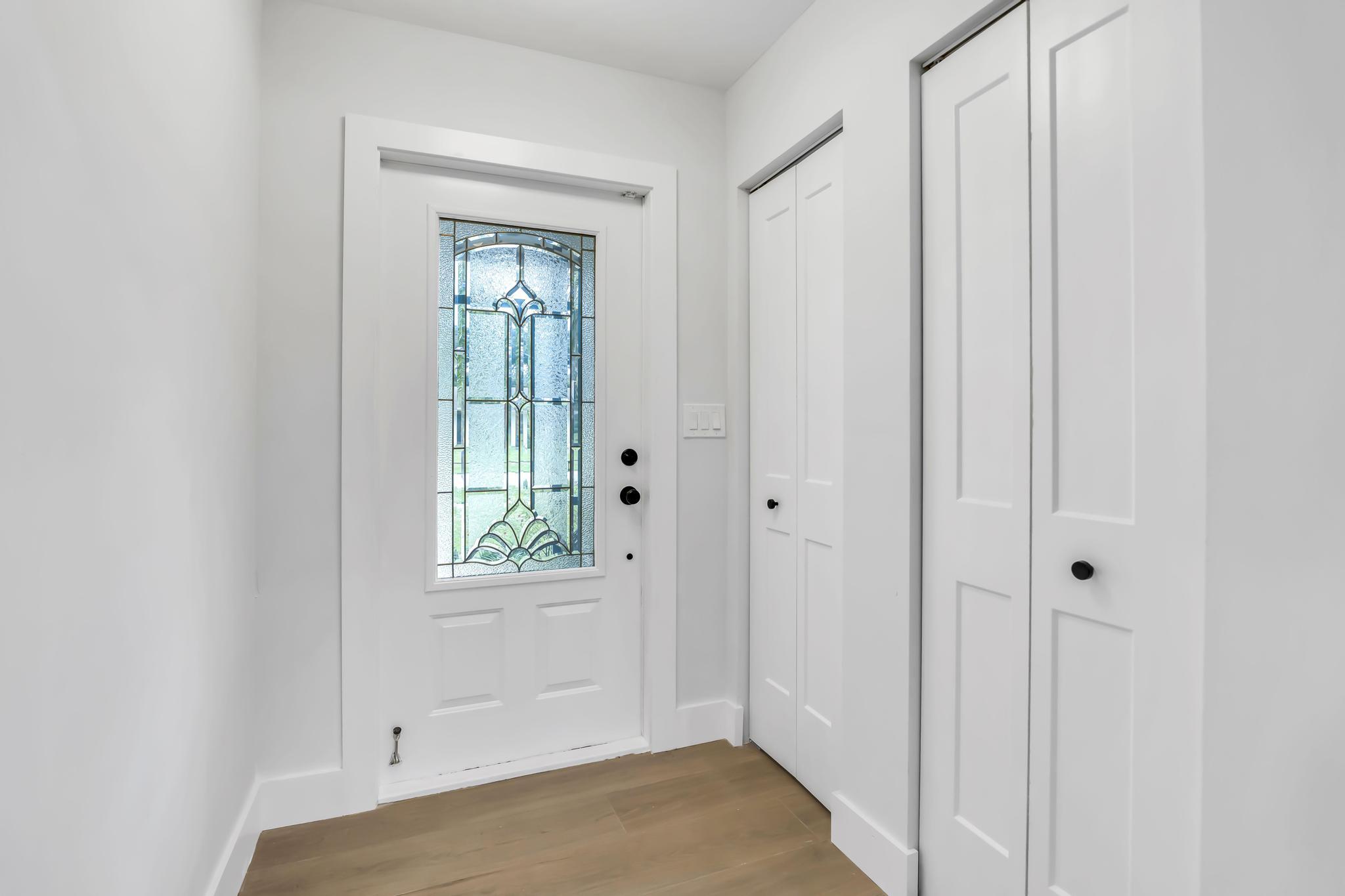 18089 103rd Trail South Boca Raton, FL 33498 - Photo 6 of 51 a view of an empty room and window