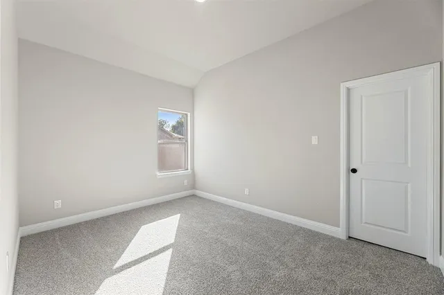 $374,900 | 2106 Briarwood Drive, Bridgeport, TX 76426