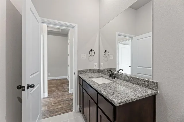 $374,900 | 2106 Briarwood Drive, Bridgeport, TX 76426