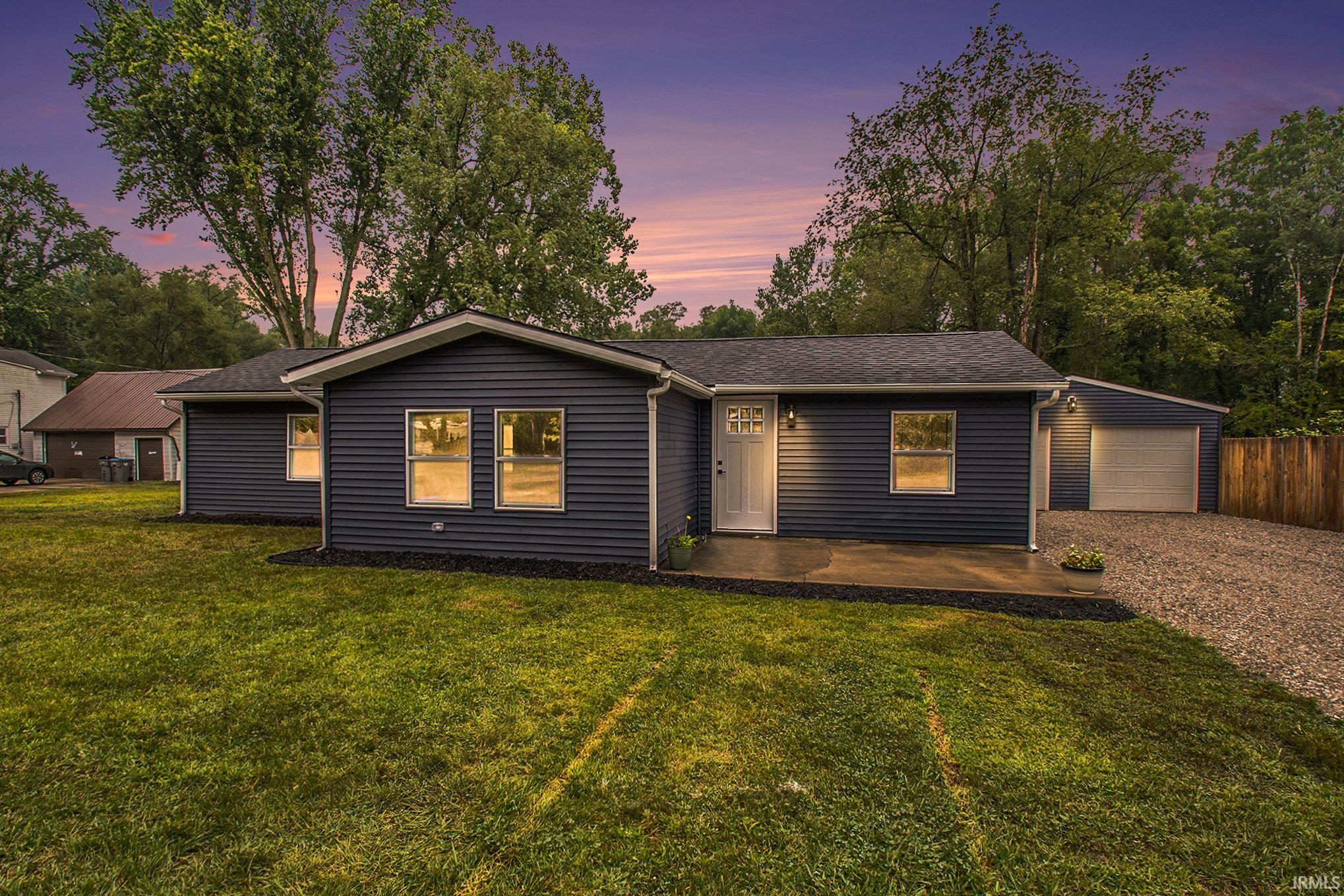 923 Georgia Road Goshen, IN 46528 - Photo 1 of 29 Gallery Image 1
