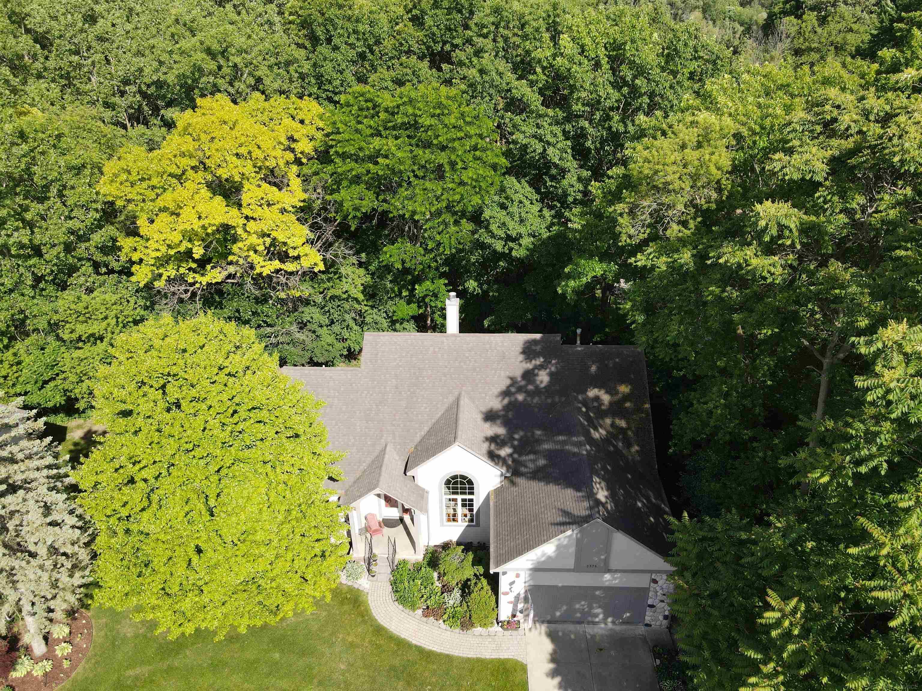 3375 Fairgrove Terrace, Unit #27 Rochester Hills, MI 48309 - Photo 3 of 41