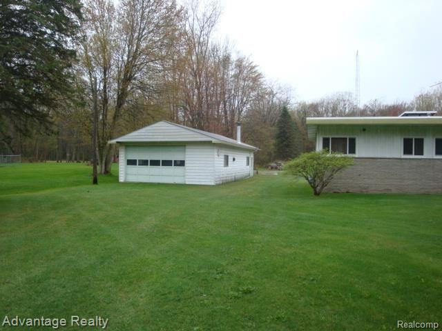 8932 Marsh Road Algonac, MI 48001 - Photo 21 of 25 DSC09199.JPG