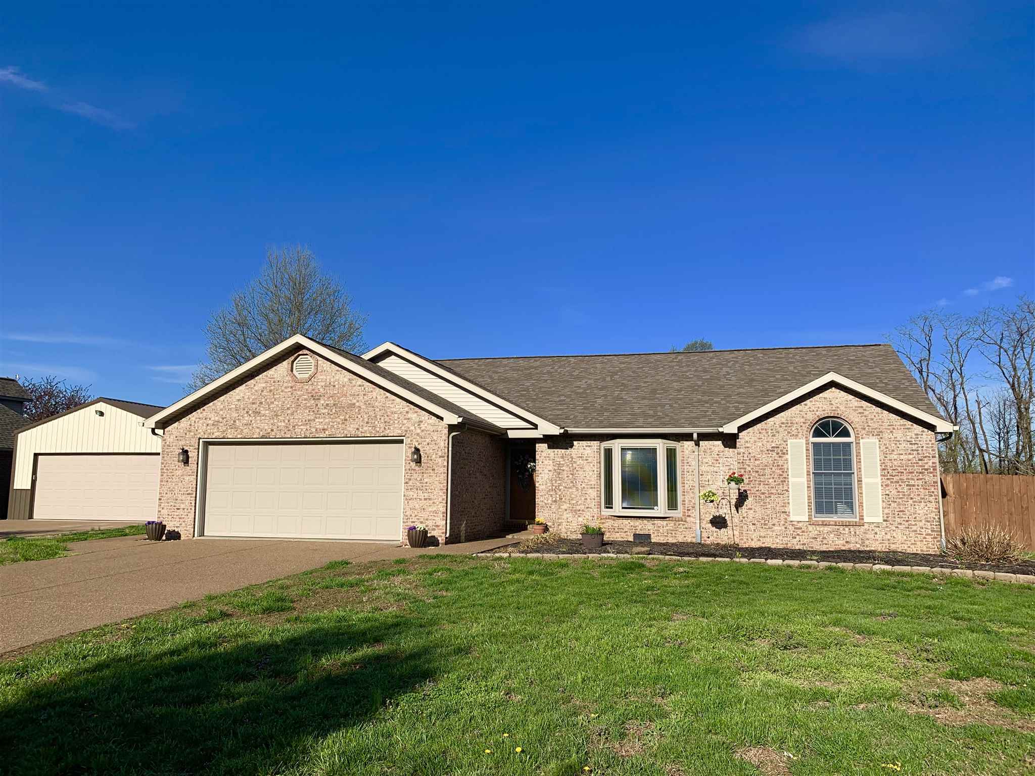 6481 Highfield Road Evansville, IN 47712 - Photo 1 of 35 Gallery Image 1