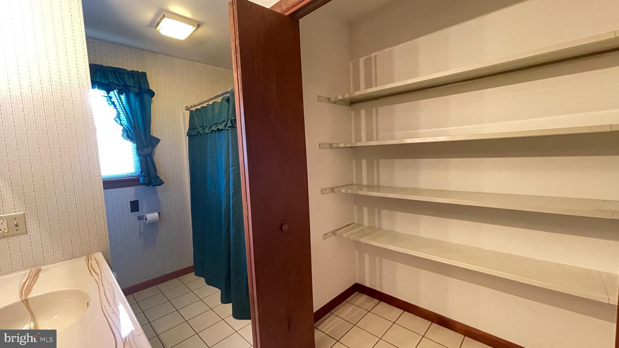 1905 Weavertown Road Lebanon, PA 17046 - Photo 21 of 51 Gallery Image 21
