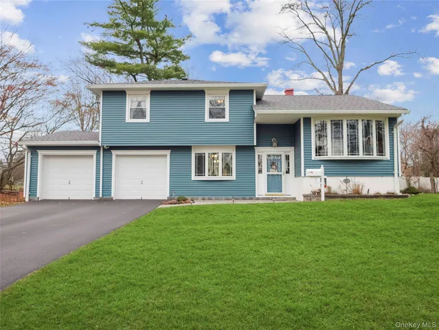 $734,000 | 132 Shetland Drive, New City, NY 10956