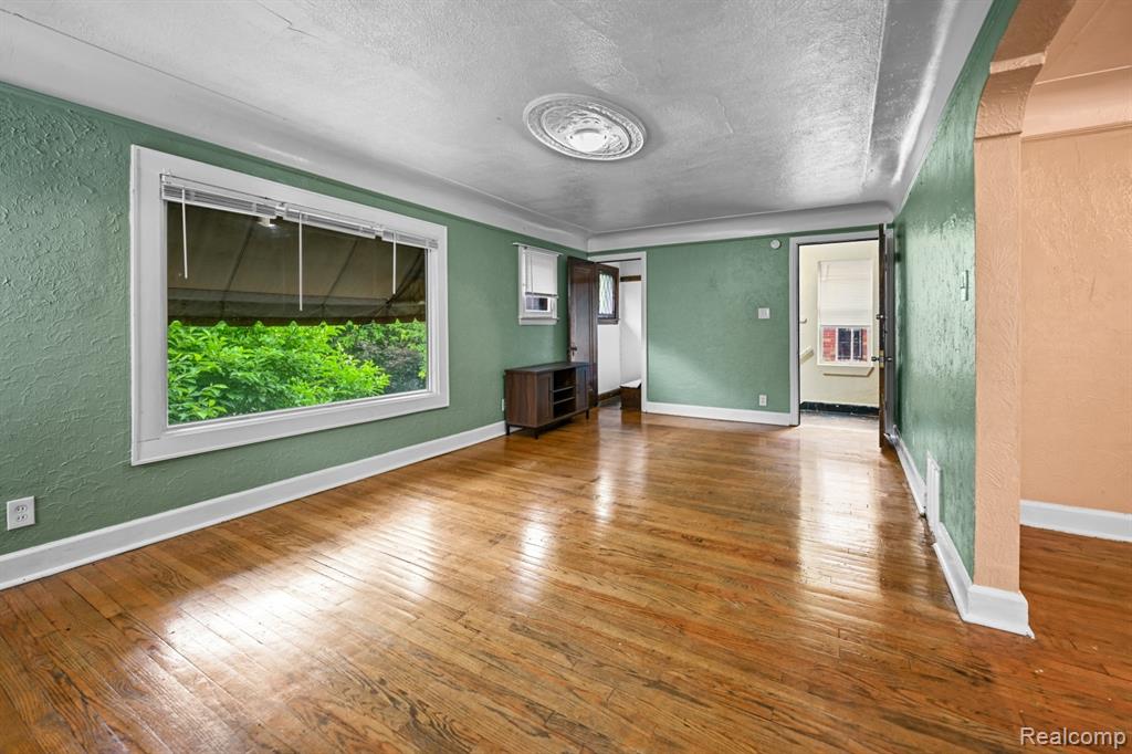 4480 Yorkshire Road Detroit, MI 48224 - Photo 19 of 20