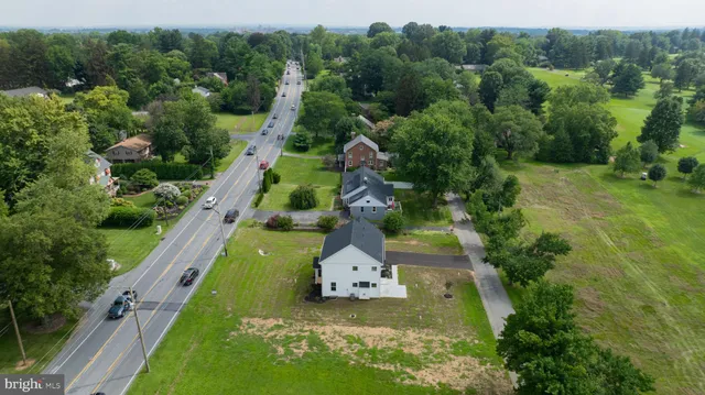 $629,900 | 2012 Melody Lane, Lancaster, PA 17601