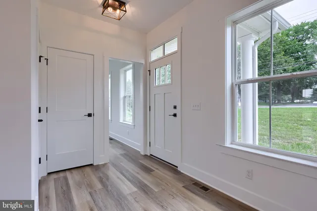 $629,900 | 2012 Melody Lane, Lancaster, PA 17601