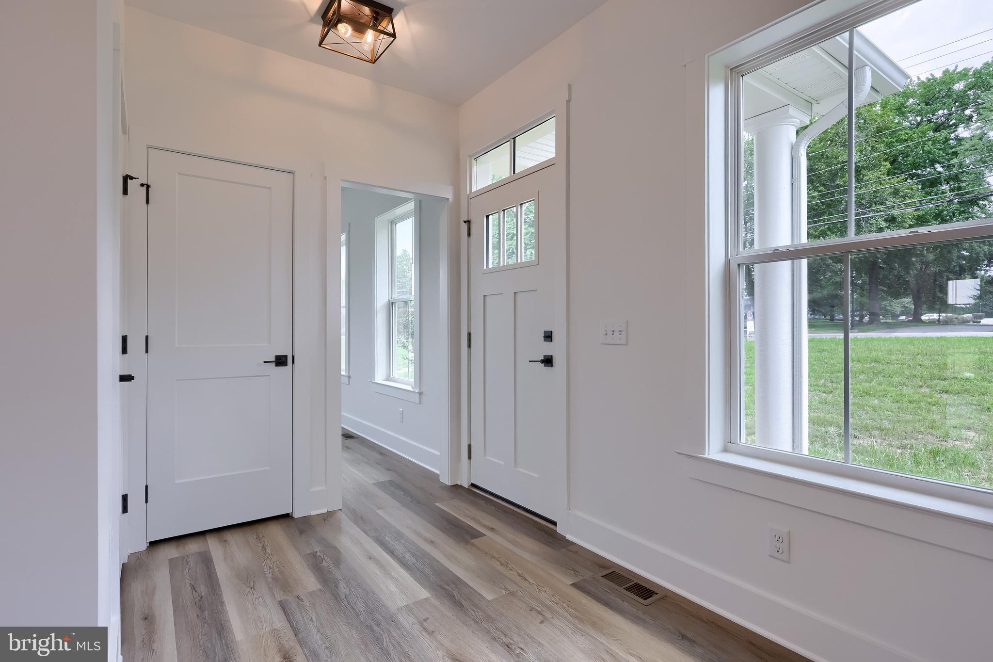 2012 Melody Lane Lancaster, PA 17601 - Photo 8 of 64