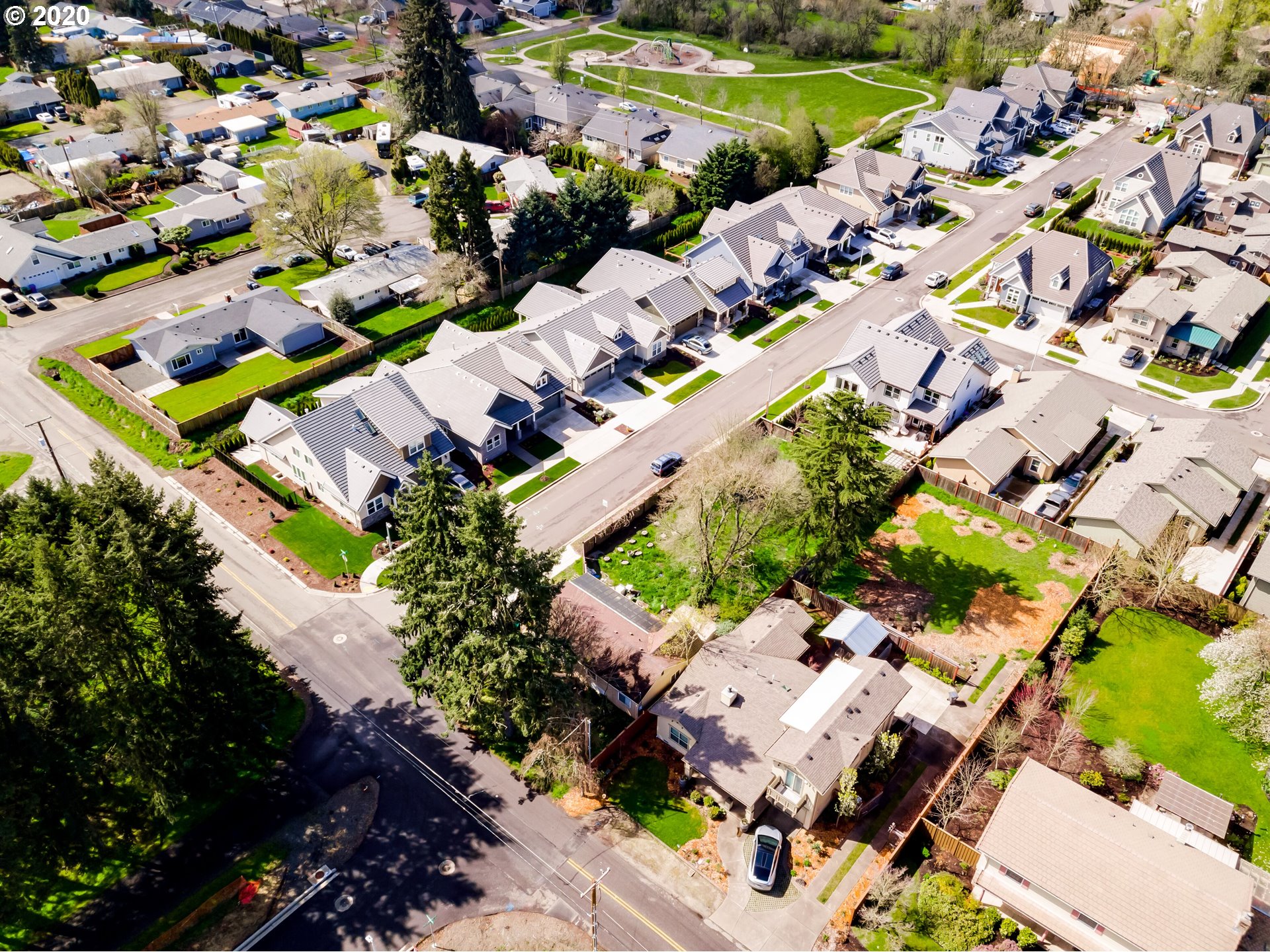 3840 Gilham Road Eugene, OR 97408 - Photo 3 of 4 Gallery Image 3