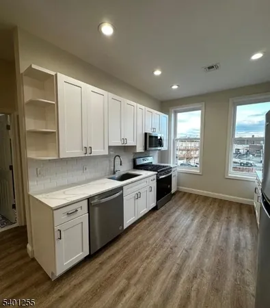 $2,350 | 118 East Broad Street, Unit 3, Westfield, NJ 07090