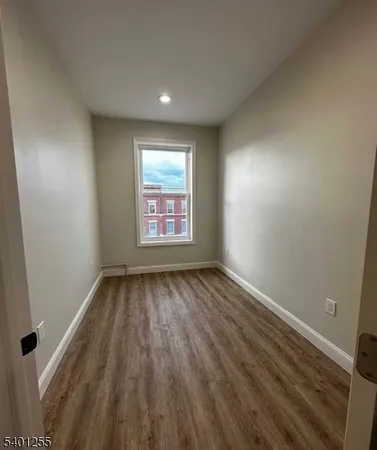 $2,350 | 118 East Broad Street, Unit 3, Westfield, NJ 07090