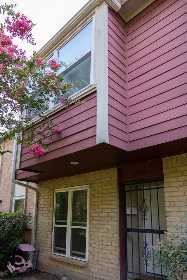 9517 Fondren Road Houston, TX 77074 - Photo 3 of 39