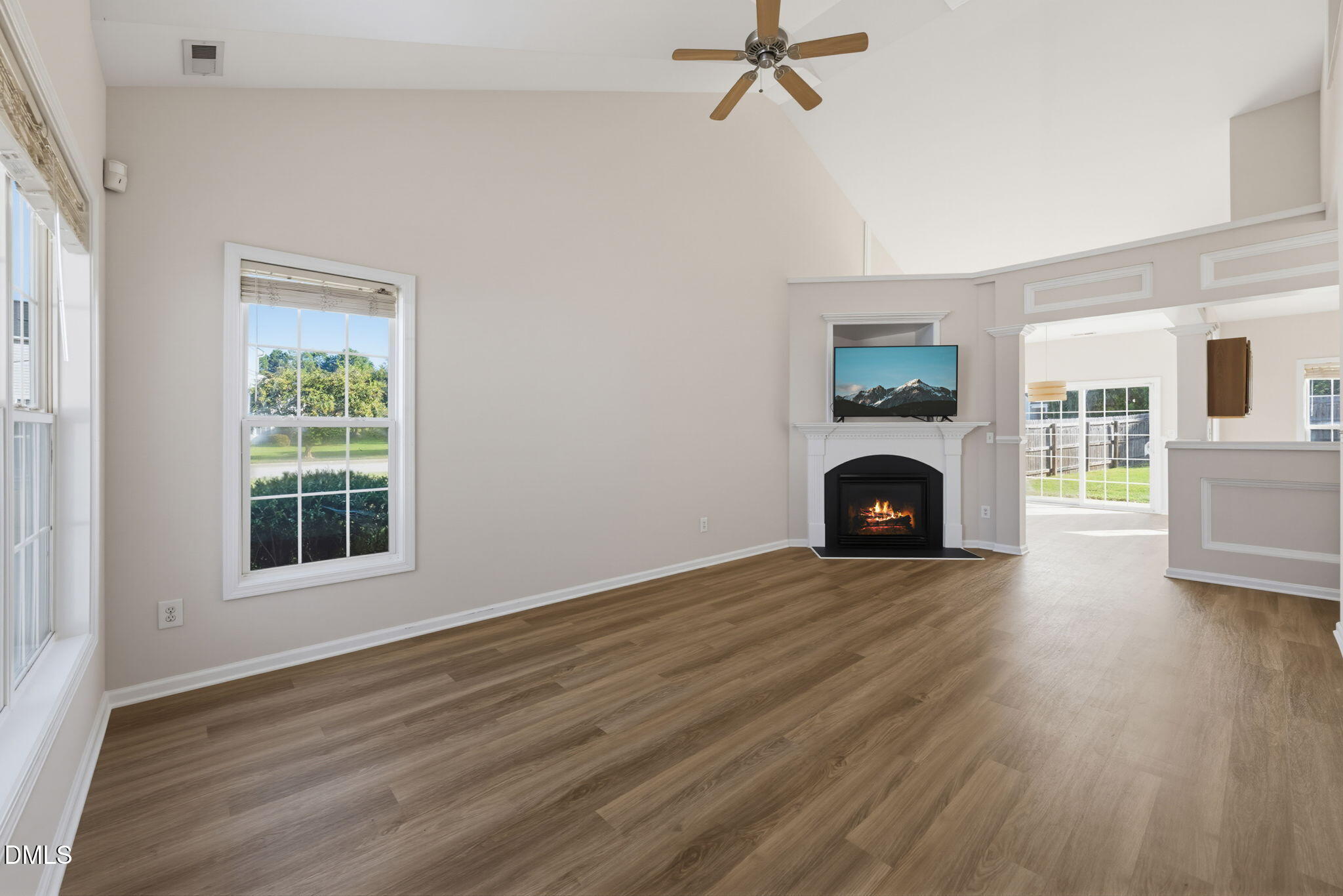 805 Nightshade Way Raleigh, NC 27610 - Photo 11 of 43 Family room (1)