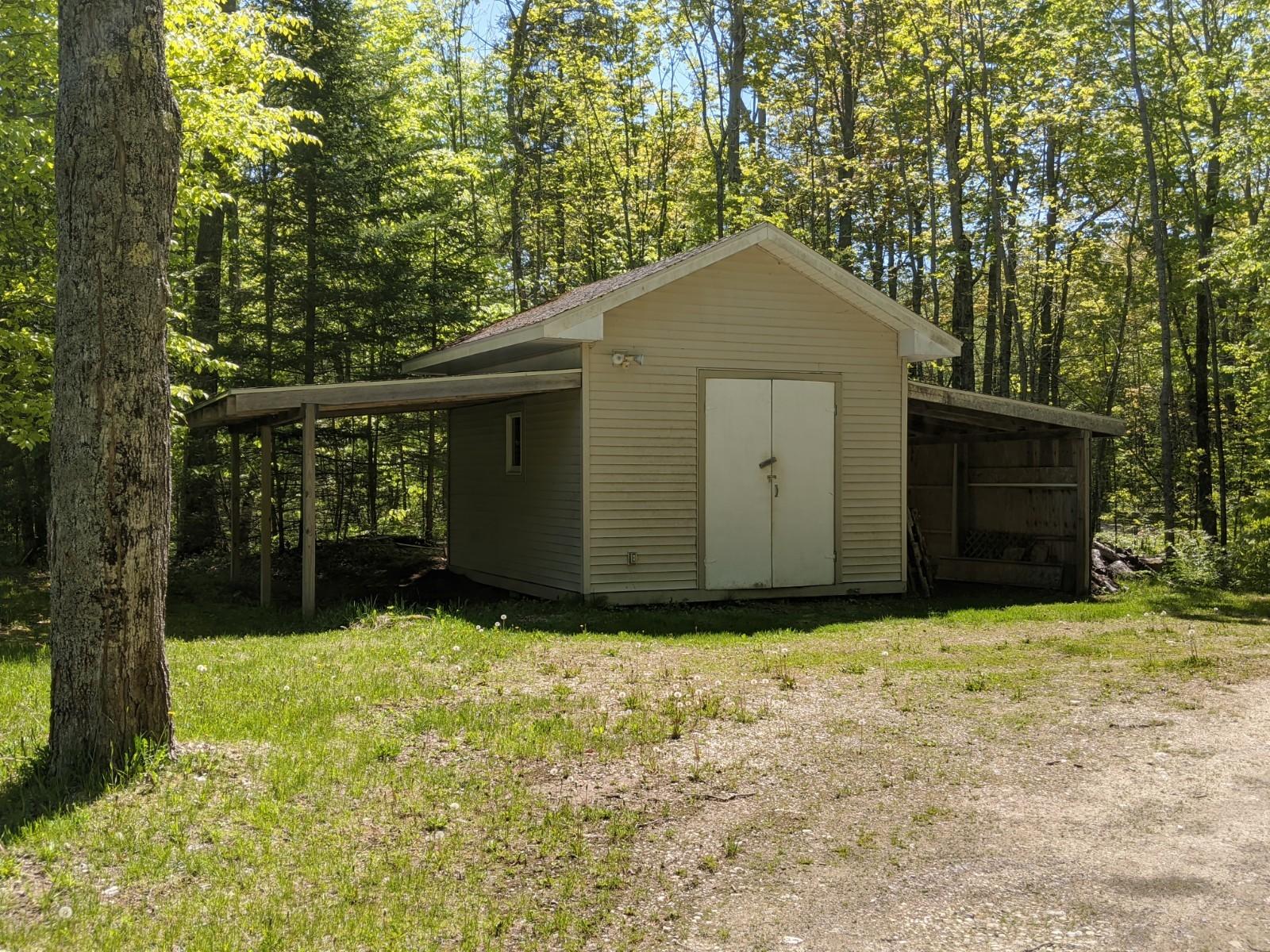 1643 Smith Road St. Ignace, MI 49781 - Photo 15 of 42 Gallery Image 15
