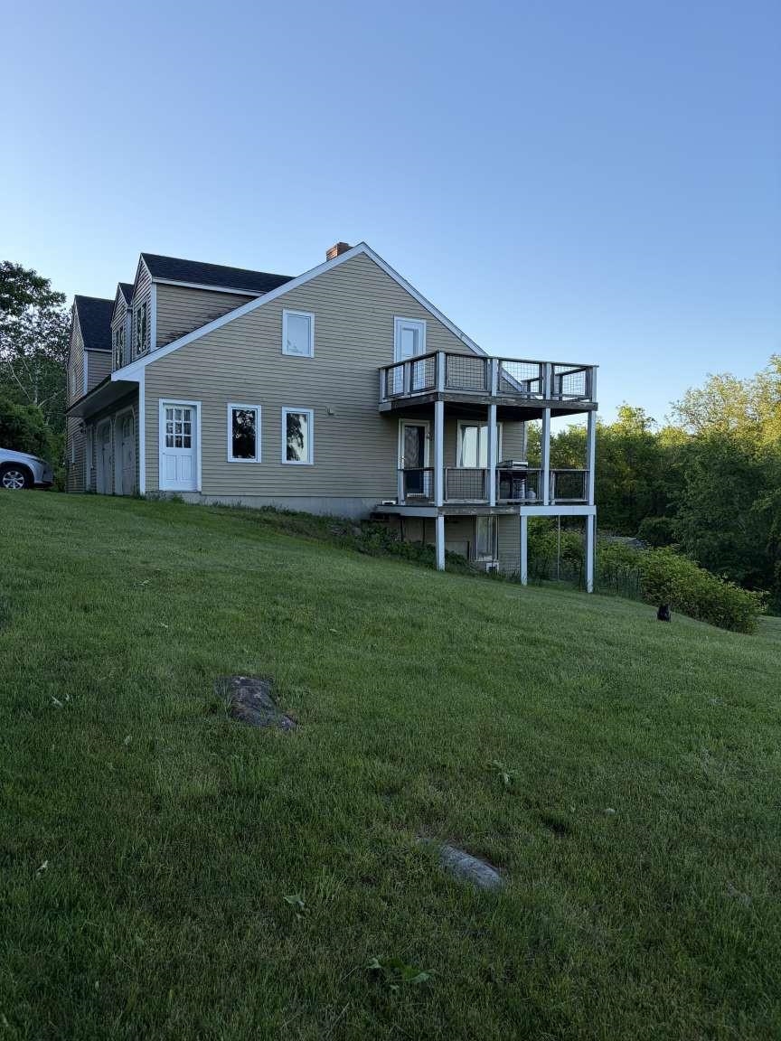 114 Dearborn Road Epping, NH 03042 - Photo 3 of 9