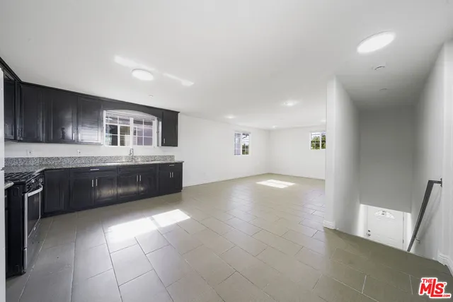 $899,000 | 10952 Wilmington Avenue, Los Angeles, CA 90059