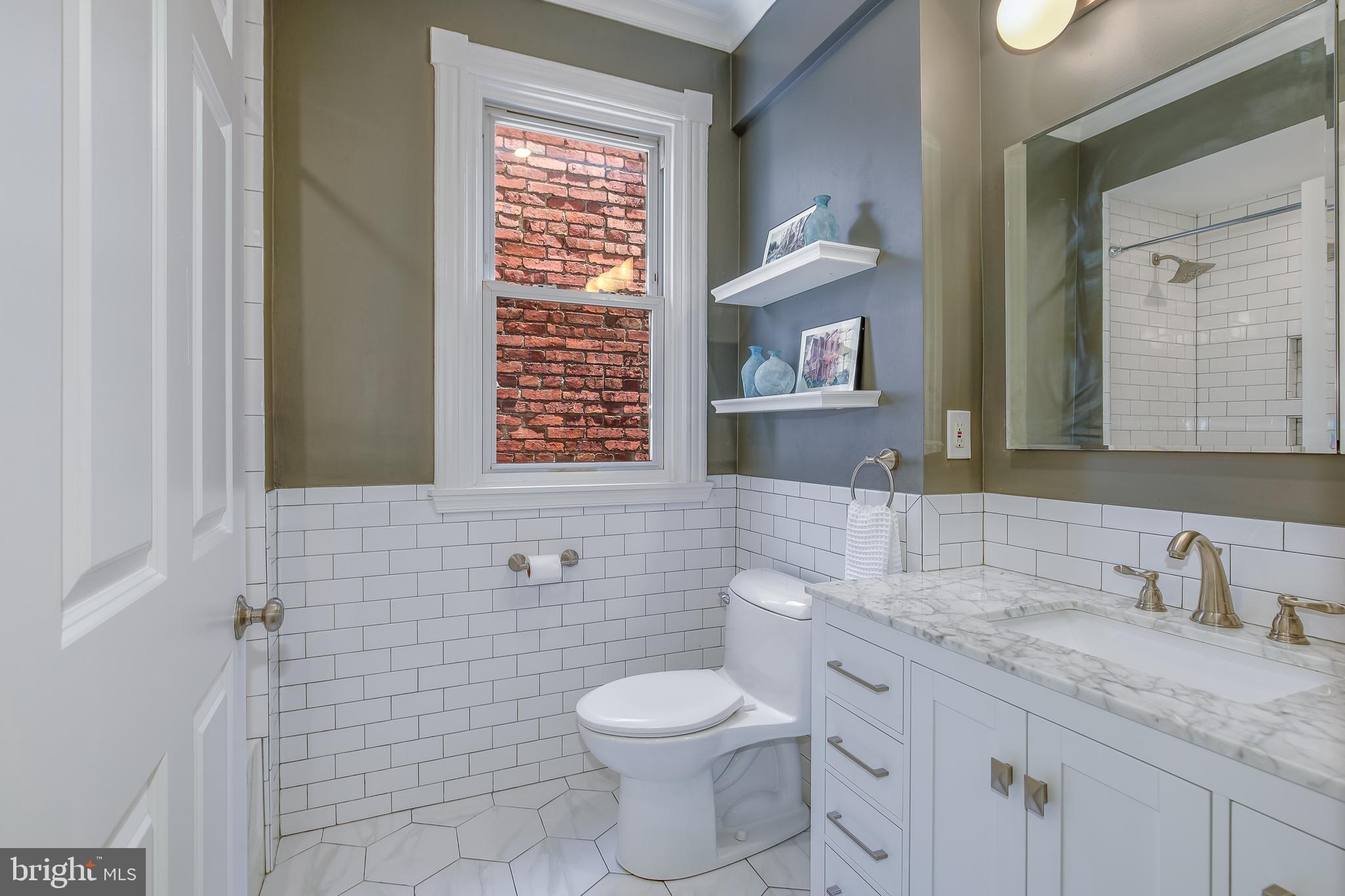 1503 G Street Southeast Washington, DC 20003 - Photo 21 of 31 Hall bath