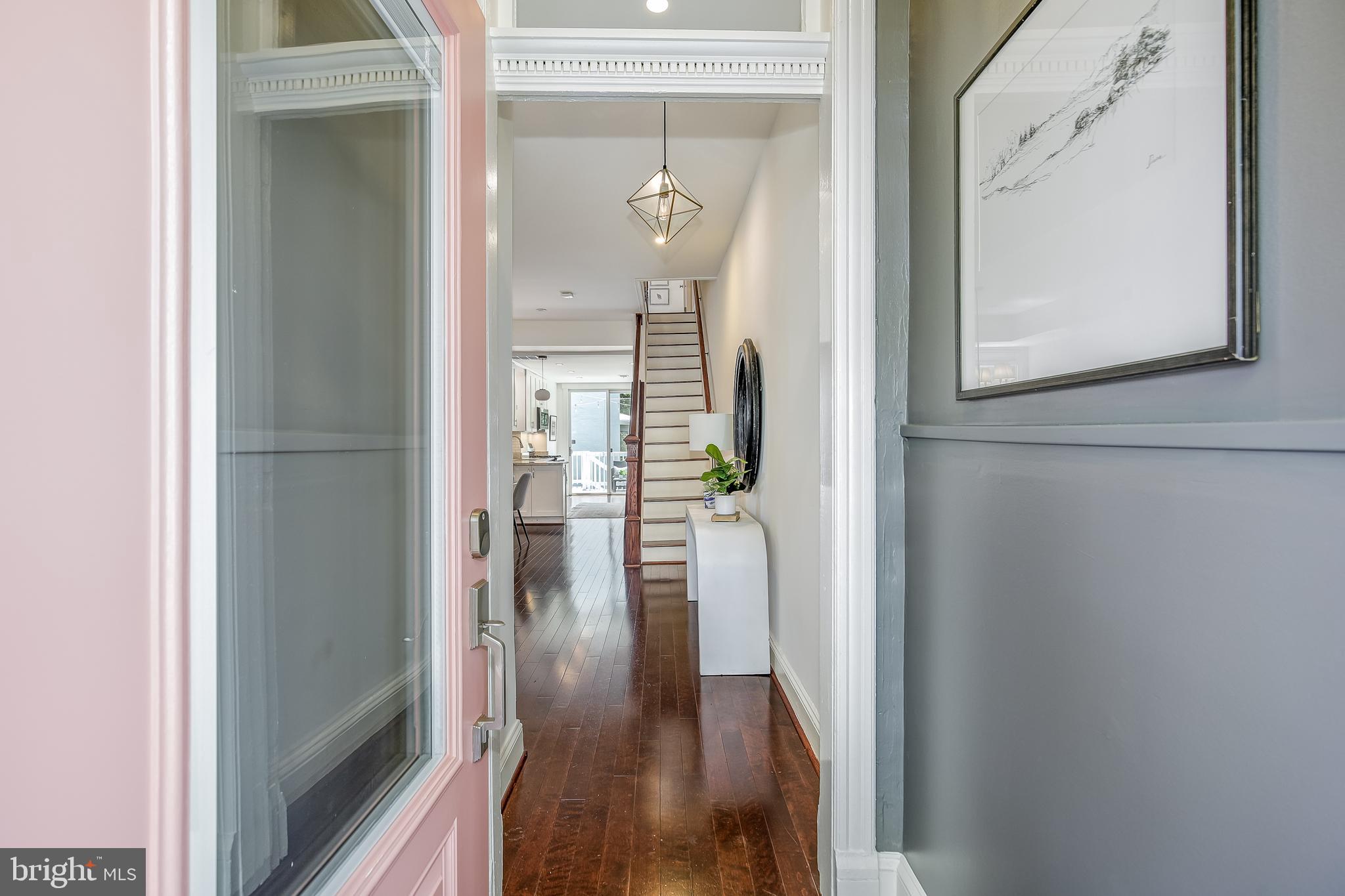 1503 G Street Southeast Washington, DC 20003 - Photo 3 of 31