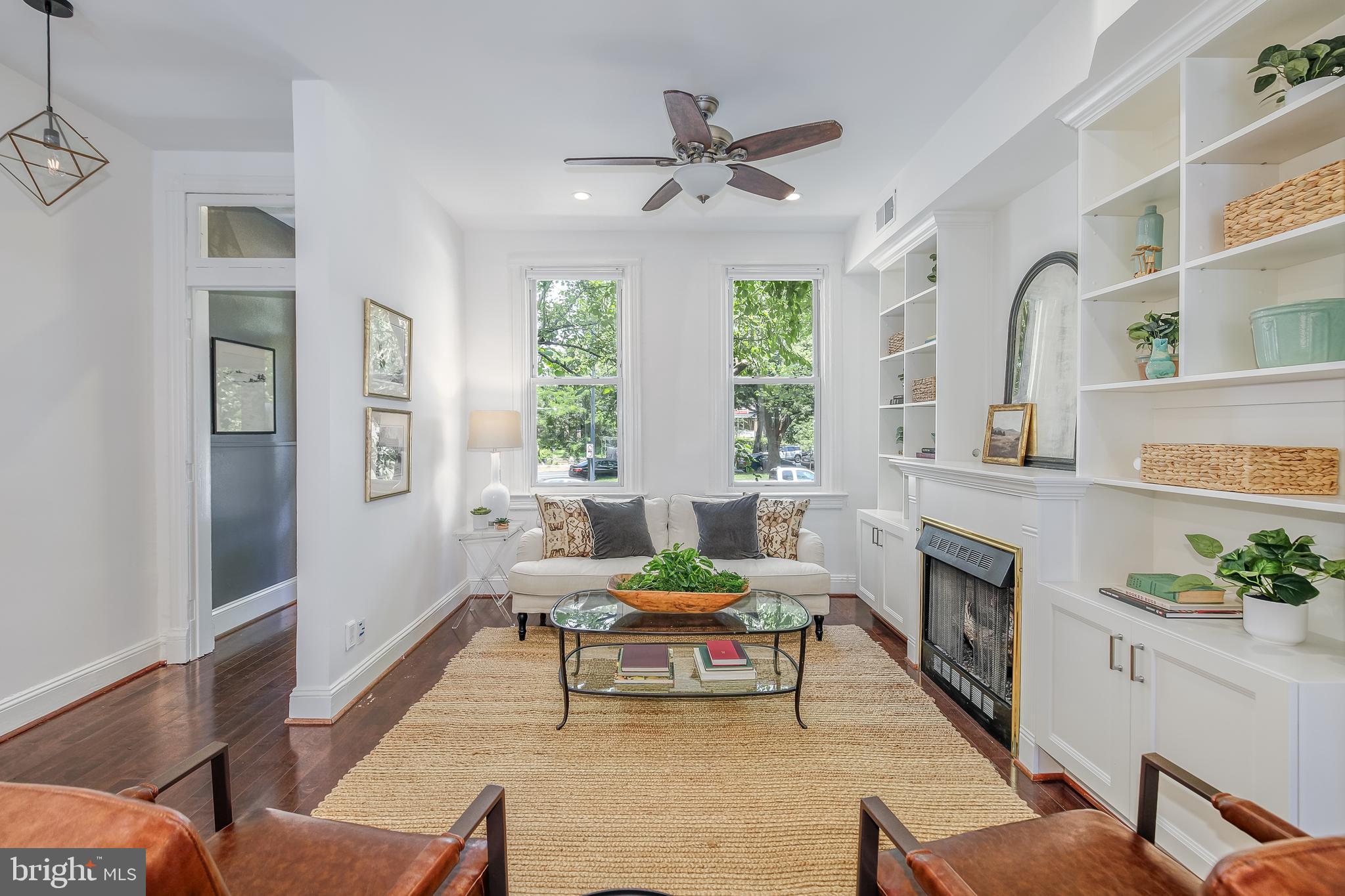 1503 G Street Southeast Washington, DC 20003 - Photo 4 of 31 Bathed in natural sunlight